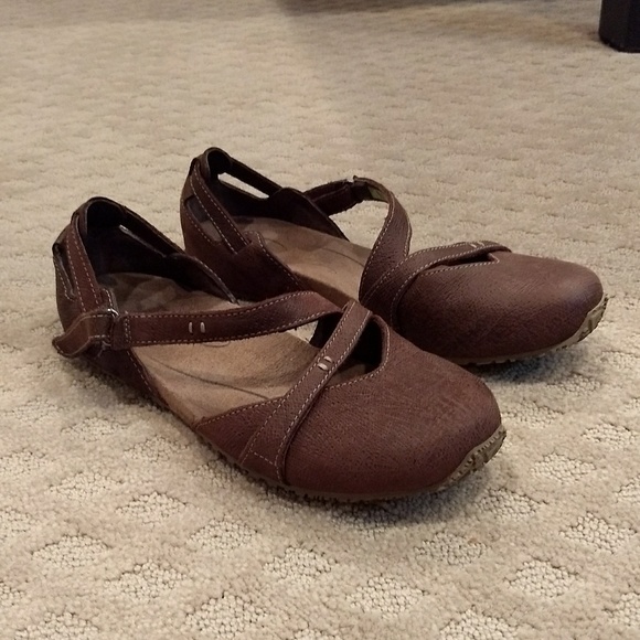 Ahnu tullia ballet flat Clearance